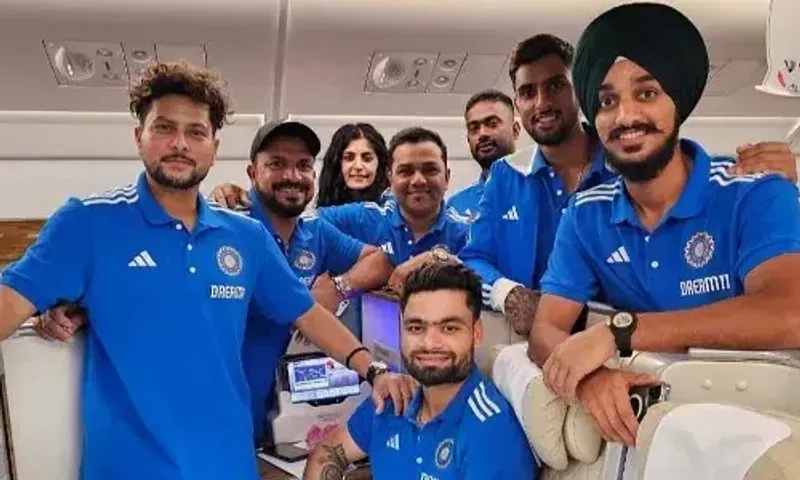 IND vs SA : ભારતીય ટીમ બેંગલુરુથી સાઉથ આફ્રિકા માટે રવાના, ઈતિહાસ રચવાની શાનદાર તક