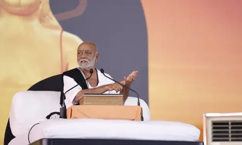 સદ્ગગુરુ અને માનસ પણ ચતુર્ભુજ: મોરારિબાપુ