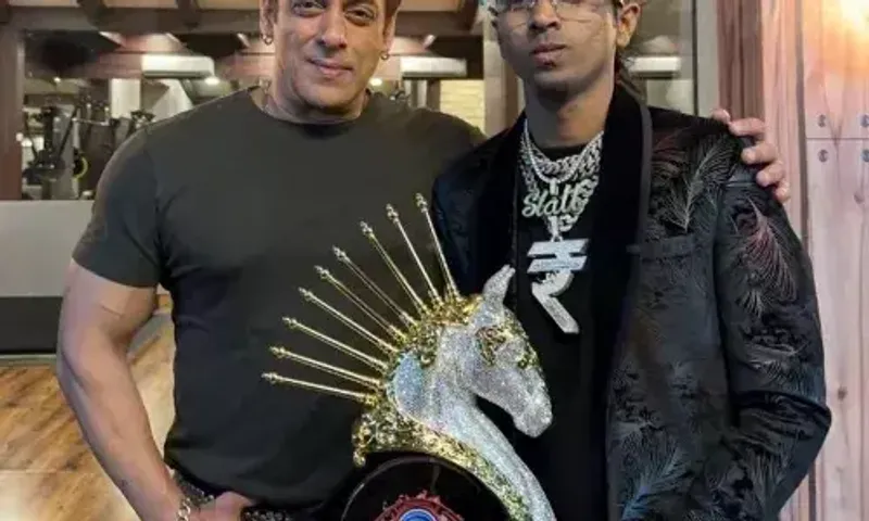 BB 16 Winner  : MC Stan એક વખત શેરીઓમાં વિતાવી હતી રાત, જાણો અર્શ પરથી ફર્શ પર પહોંચવાની કહાની