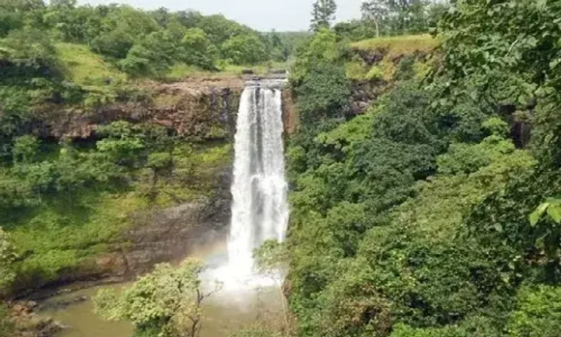 ચોમાસા દરમિયાન ભારતમાં આવેલા આ ધોધની સુંદરતાને માણવા માટે,અવશ્ય લો આ જગ્યાની મુલાકાત