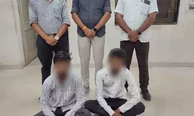 2 સગા ભાઈ ગાંજાના જથ્થા સાથે ઝડપાયા : સાબરકાંઠાના પોશીનામાંથી પોણા ત્રણ કિલોનો જથ્થો જપ્ત કરાયો
