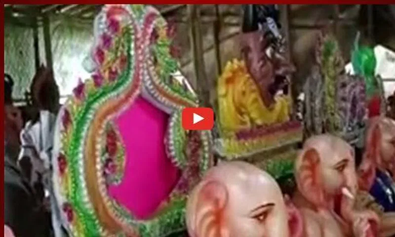 ભરૂચ : વેસ્ટ બંગાળના મૂર્તિકારોએ નર્મદા નદીની માટીમાંથી બનાવી શ્રીજીની પ્રતિમાઓ, જાણો શું છે વિશેષતા...
