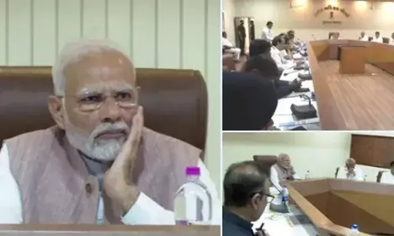 મોરબી દુર્ઘટના : હાઈલેવલ બેઠકમાં PM મોદીએ કહ્યું "વિસ્તૃત તપાસ થવી જરૂરી"