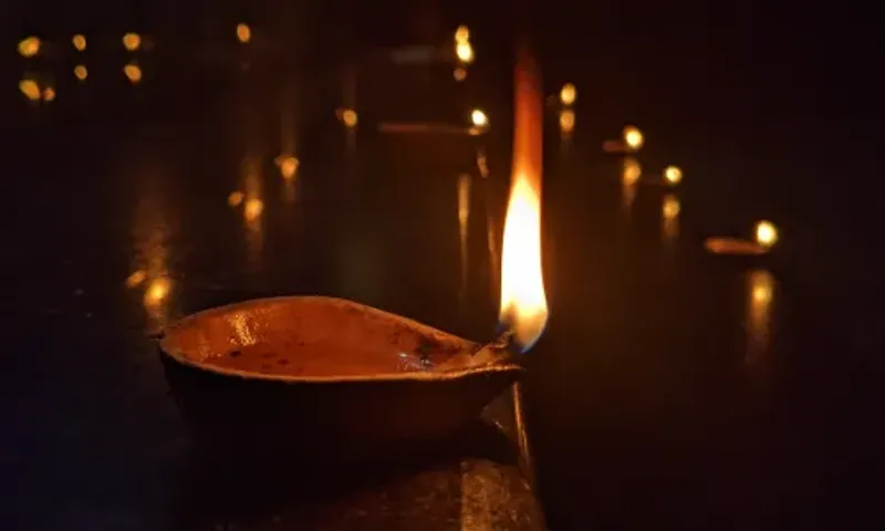 કાર્તિક પૂર્ણિમાના આ શ્રેષ્ઠ સમયે પવિત્ર સ્નાન અને દીવો દાન કરવાની પરંપરા