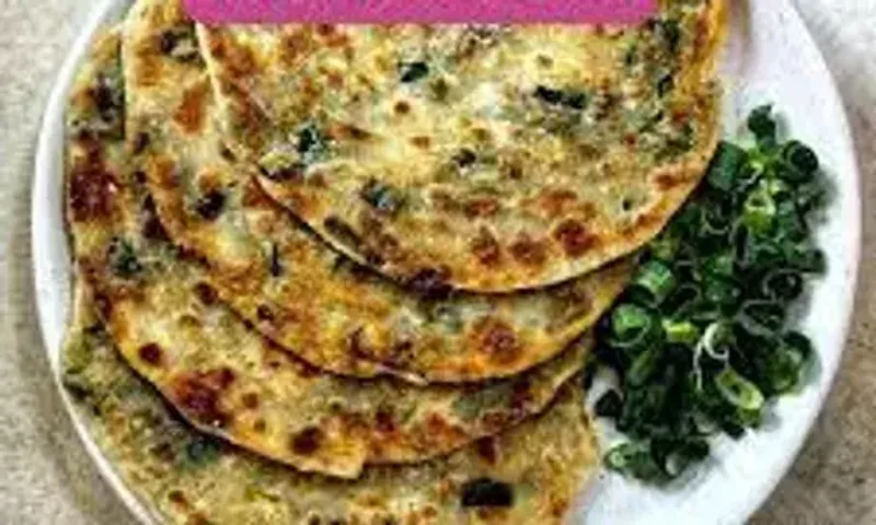 માત્ર 15 મિનિટમાં બનાવો ચીલી ચીઝ ગાર્લિક પરાઠા, એક વાર ખાશો તો વારંવાર માંગશો.....