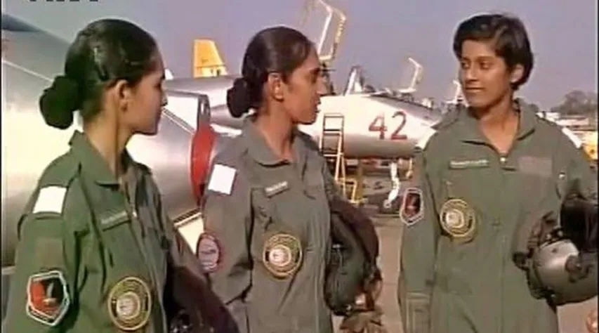 ભારતીય વાયુસેનામાં સૌપ્રથમવાર મહિલા પાઇલોટનો સમાવેશ