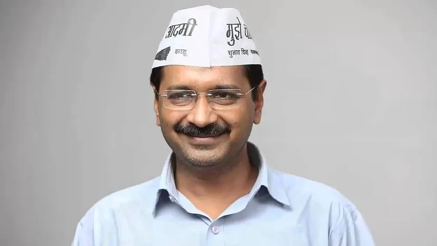 કેજરીવાલે સુવર્ણમંદિરમાં જઇને ધોયા વાસણ