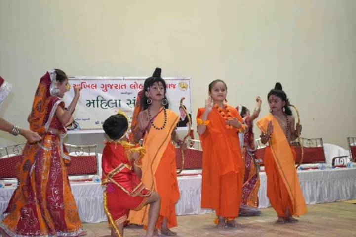 અંકલેશ્વર ખાતે અખિલ ગુજરાત લોહાણા સમાજ મહિલા સંમેલન યોજાયુ