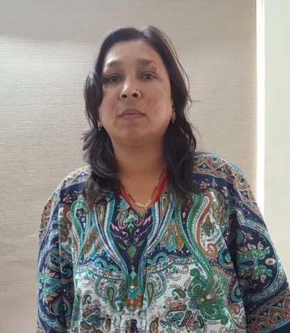 રાજકોટ માં કુખ્યાત લેડી ડોન પિસ્તોલ અને18 જીવતા કારતુસ સાથે ઝડપાય