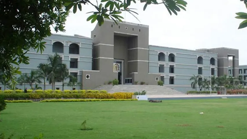 EVM અને VVPATમાં ખરાબી મુદ્દે ચૂંટણી પંચને નોટિસ ફટકારતી હાઇકોર્ટ