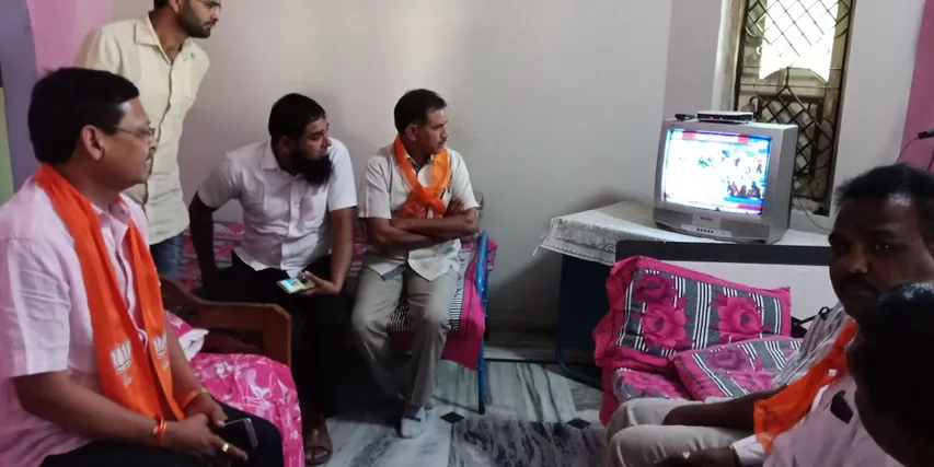 અંકલેશ્વરના પાનોલી ગામમાં ઈશ્વરસિંહ પટેલે સાંભળી વડા પ્રધાનની મનની વાત