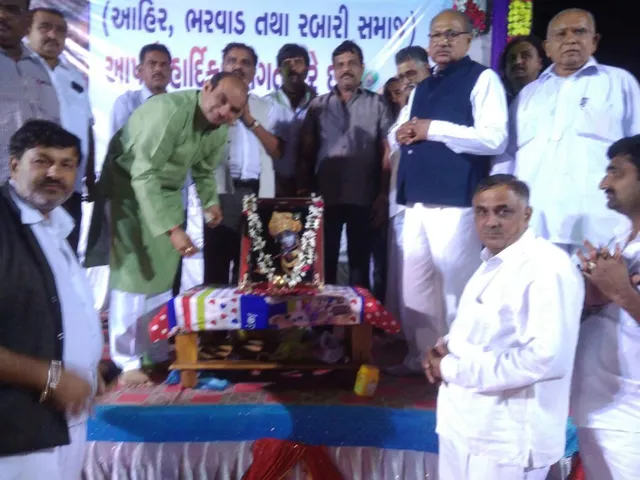 ભરૂચ - અંકલેશ્વર ગોપાલક માલધારી સમાજનો સ્નેહ મિલન સમારોહ યોજાયો