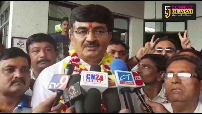 ભરૂચ વિધાનસભા બેઠક માટે ધારાસભ્ય દુષ્યંત પટેલનાં નામની જાહેરાત થતા કાર્યકર્તાઓમાં ખુશીનો માહોલ છવાયો