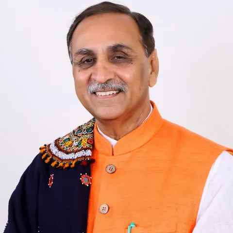 મુખ્યમંત્રી રૃપાણી સહિતનાં ચારેય ઉમેદવારો સોમવારે ફોર્મ ભરશે