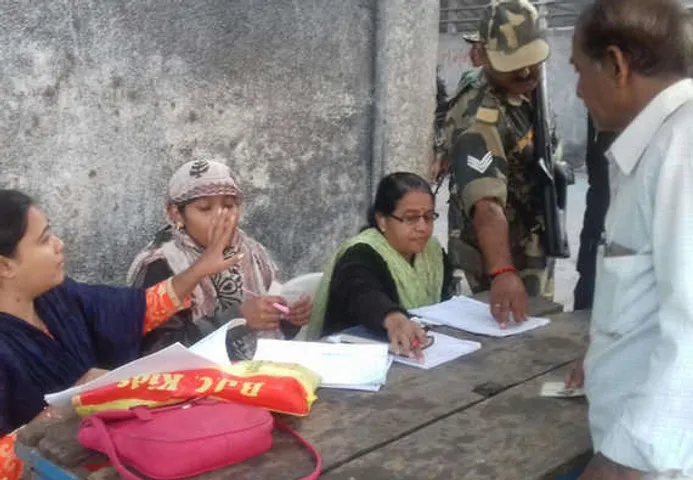 વિધાનસભા ચૂંટણી દરમિયાન EVM ખોટકાતા હોવાની ઉઠી ફરિયાદો