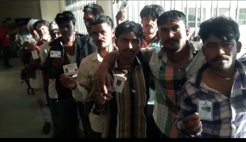 રાજ્યની 75 નગરપાલિકાની ચૂંટણી માટે મતદાન શરૂ 