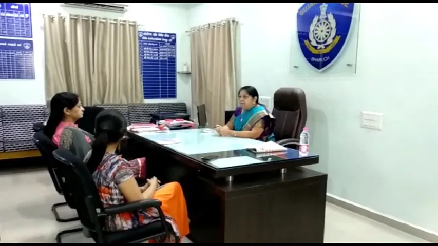 ગેંગ રેપ ની તપાસ માટે ગુજરાત મહિલા આયોગ ની અધ્યક્ષા અંકલેશ્વરમાં