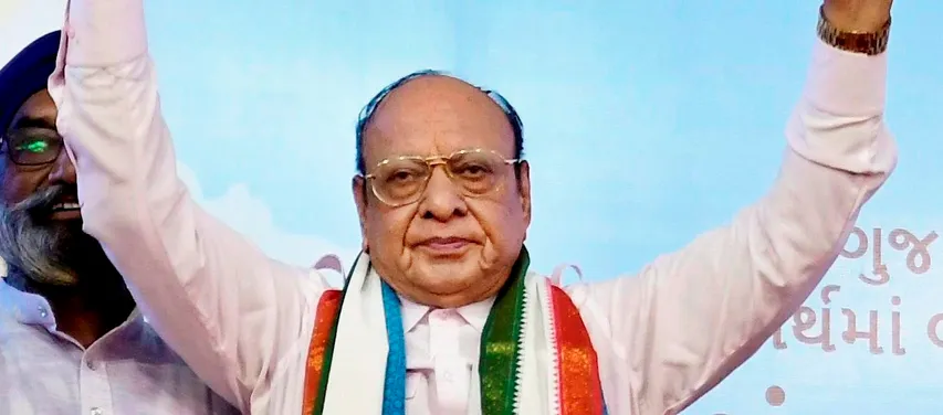 ગુજરાતના રાજકારણમાં ગરમાવો, વાઘેલા જૂથના સભ્યોની ખાનગી મિટીંગ