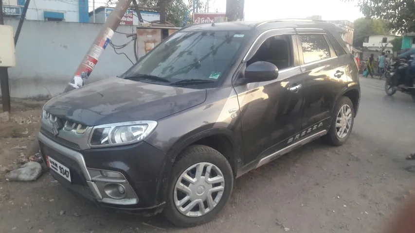 ભરૂચના જંબુસર બાયપાસ ચોકડી પાસેની ઘટના : કારના કાચ તોડી રૂપિયા ૪ લાખ ઉપરાંતની રકમની ઉઠાંતરી