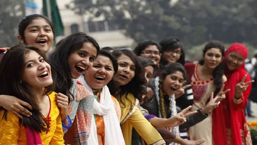 ધો-12 સામાન્ય પ્રવાહમાં પણ દીકરીઓએ મારી બાજી, તો A-1 ગ્રેડમાં આ શહેર ફરી આગળ