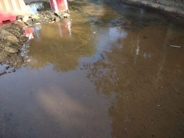 અમદાવાદમાં મેટ્રો સહિતના અન્ય મોટા કામોને લીધે પાણી ભરાવવાની સમસ્યા