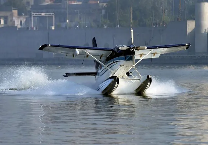 ગુજરાતમાં શરૂ થશે સી પ્લેન સર્વિસ :  AAIની ટીમ કરશે સર્વે