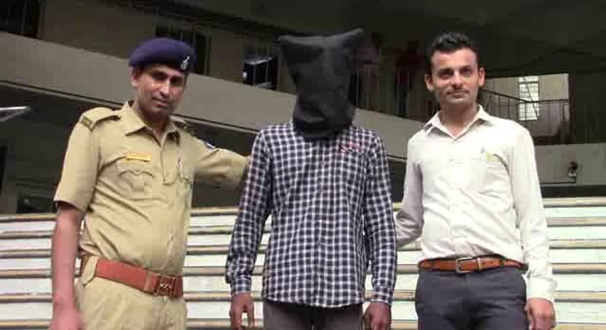 સુરતઃ વેપારીની સગીર પુત્રીને ભગાડી જનાર યુવક સેલવાસથી ઝડપાયો