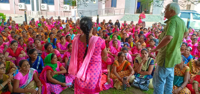 ભરૂચઃ વિવિધ માંગણીઓ મુદ્દે આંગણવાડી બહેનોની કલેકટરને રજૂઆત