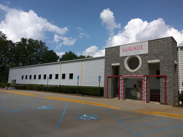 USA: એટલાન્ટાના સ્વામિનારાયણ ગુરુકૂળમાં મૂર્તિ પ્રતિષ્ઠા મહોત્સવ