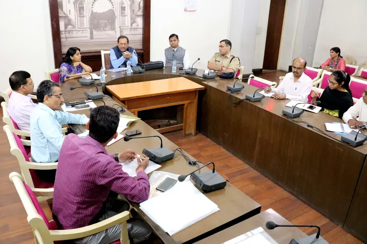 રાષ્ટ્રીય માનવ અધિકાર આયોગના સ્પેશિયલ રેપોટીયર વડોદરાની મુલાકાતે