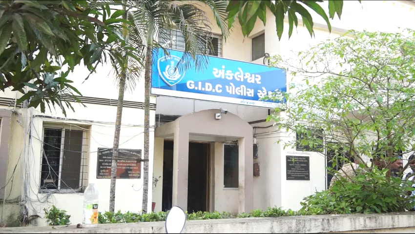 અંકલેશ્વરઃ કંપનીમાં ભાગીદારનાં દીકરા હોવાનું કહી ચાર શખ્સોની મેનેજર સાથે બબાલ