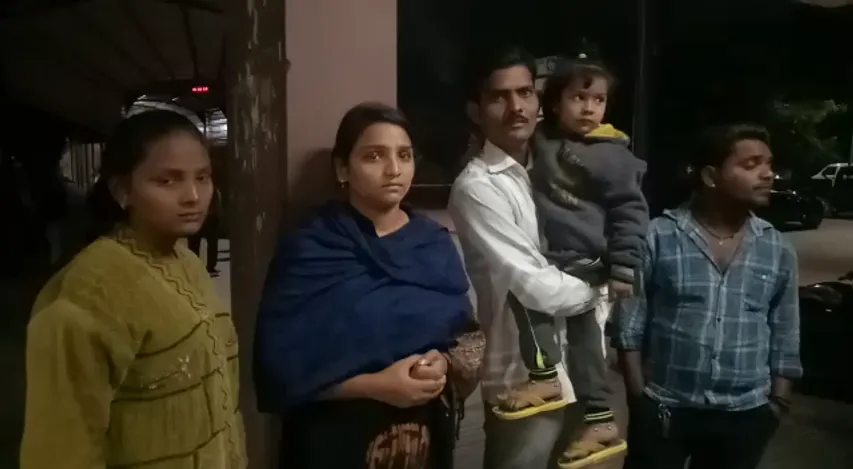 સુરત :  લાજપોર જેલમાં હત્યાના ગુનાના કેદીને પોલીસે માર મરાયાનો પરિવારે કર્યો આક્ષેપ