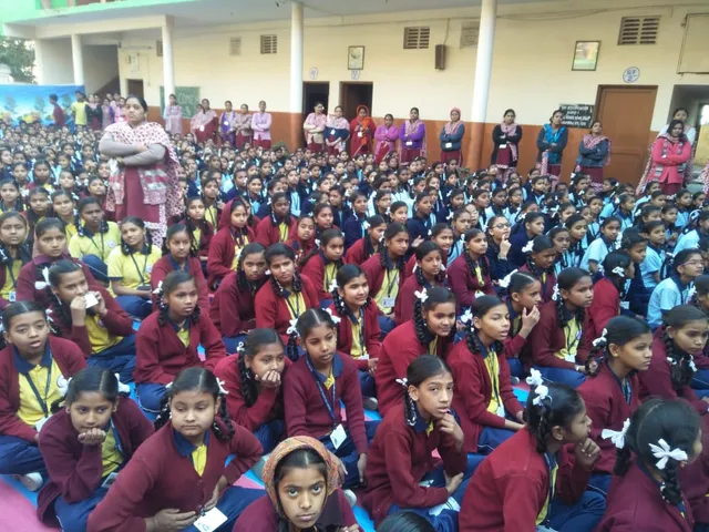 અંકલેશ્વર: વિવિધ શાળાઓમાં યોજાયેલ “નેશન વિથ નમો નિબંધ” સ્પર્ધાના પ્રમાણપત્રો એનાયત કરાયા