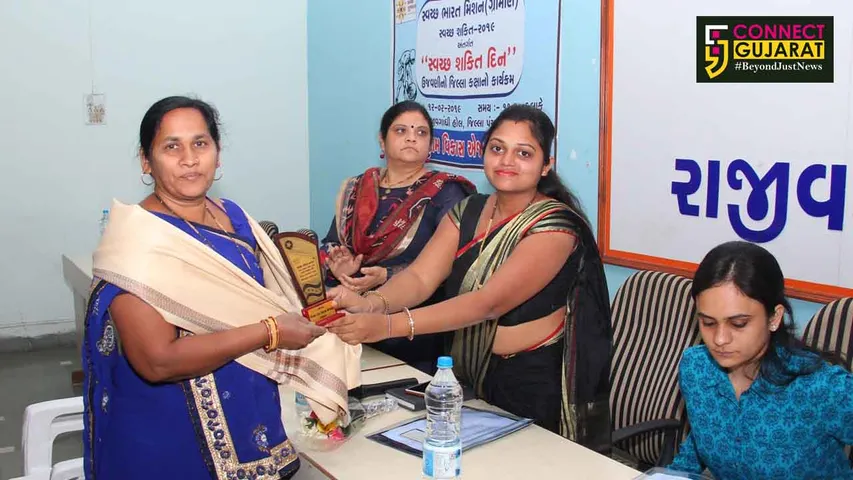 વલસાડ ખાતે સ્વચ્છ શક્તિ દિનની જિલ્લા કક્ષાની ઉજવણી કરાઇ