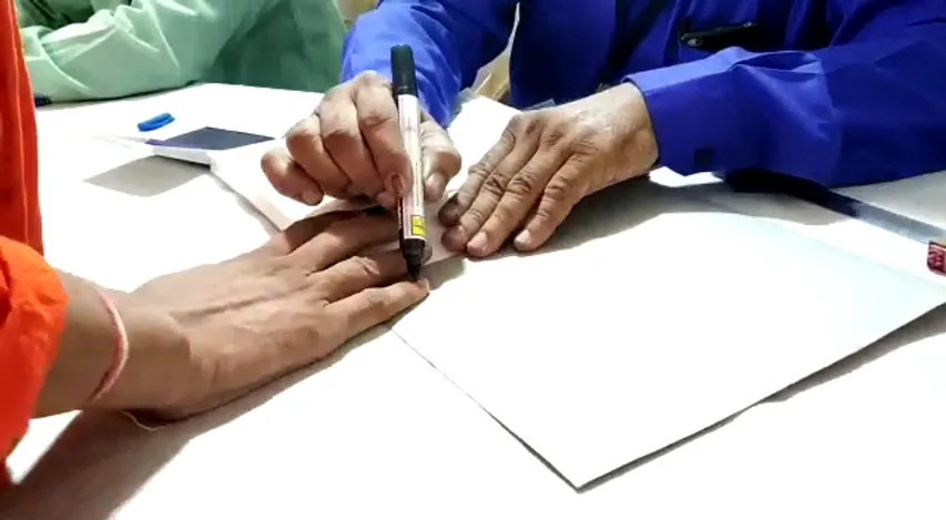 જૂનાગઢ:રાધારમણ મંદિરની ચૂંટણી, બે કલાકમાં સરેરાશ ૨૧% મતદાન