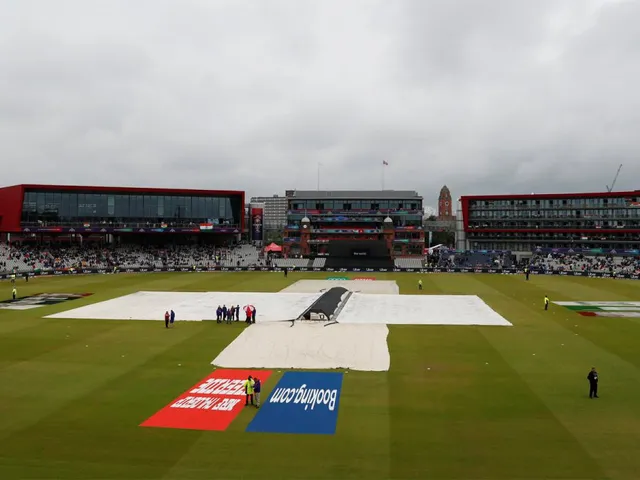 વરસાદના કારણે અટકેલી ભારત અને ન્યુઝીલેન્ડની મેચમાં શું થશે આગળ ?