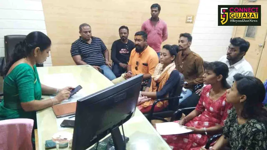 ભરૂચ: પાલિકાના હાઉસટેક્ષમાં કોન્ટ્રાકટર દ્વારા પગાર ન ચૂકવાતા મહિલાઓ દ્વારા કરાઇ પ્રમુખને રજૂઆત