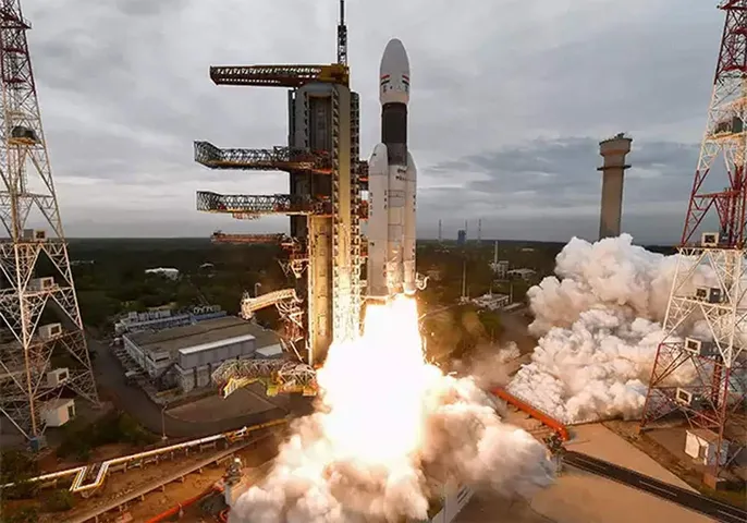 અંતરિક્ષમાં ભારતને મળી વધુ એક મોટી સફળતા, ચંદ્રની નજીક પહોંચ્યું ચંન્દ્રયાન-૨