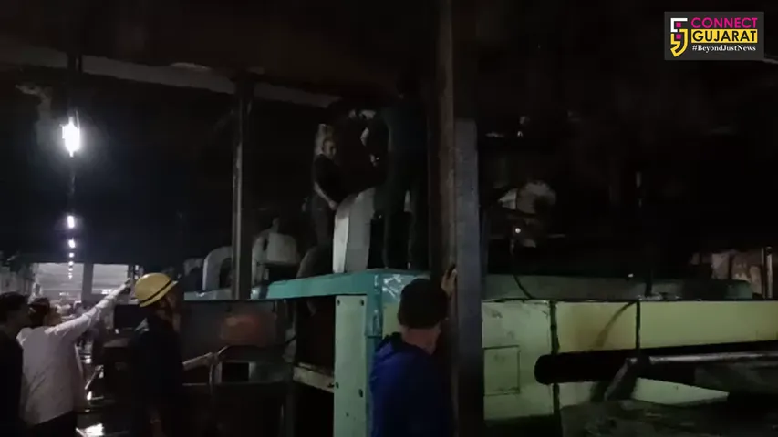 સુરત : પાંડેસરાની પ્રતિભા ડાઇંગ મિલમાં આગથી દોડધામ