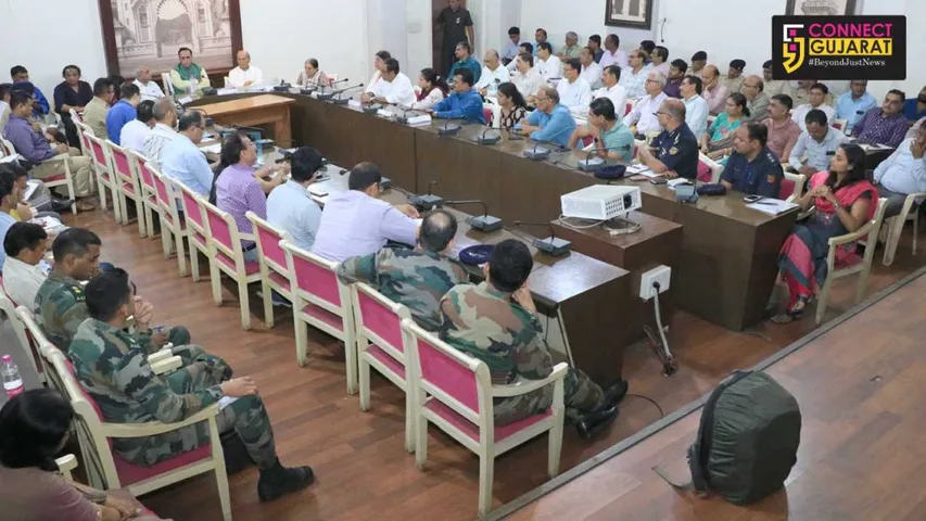 મુખ્‍યમંત્રી વિજયભાઇ રૂપાણી વડોદરાની વરસાદી સ્‍થિતિનો તાગ મેળવવા વડોદરા પહોચ્‍યા