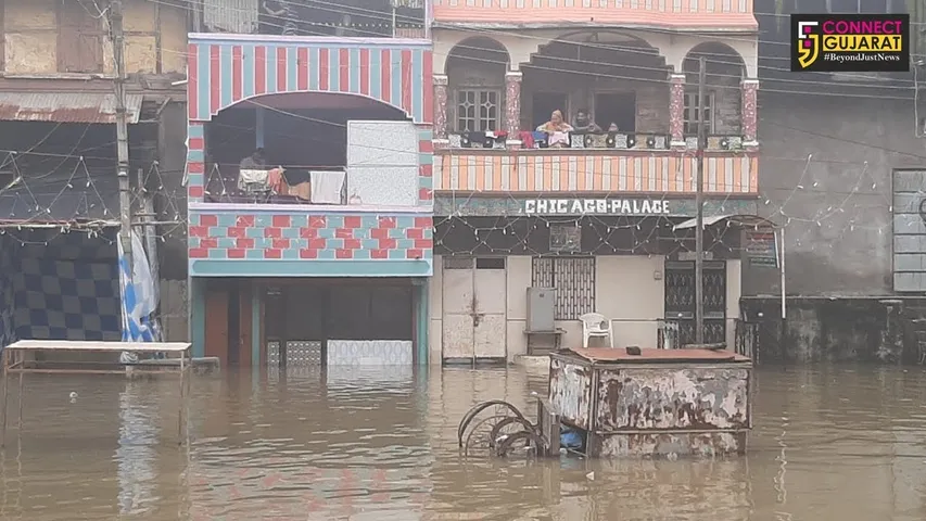 ભરૂચમાં પુરનો પ્રકોપ : વેપાર ધંધા ઠપ, જીવન જરૂરીયાતની વસ્તુઓ માટે વલખા