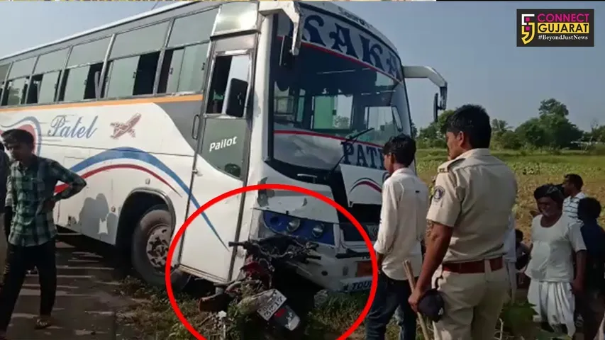 બનાસકાંઠા : બાઇક અને લકઝરી વચ્ચે અકસ્માતમાં એક જ પરિવારના 3 લોકોના મોત