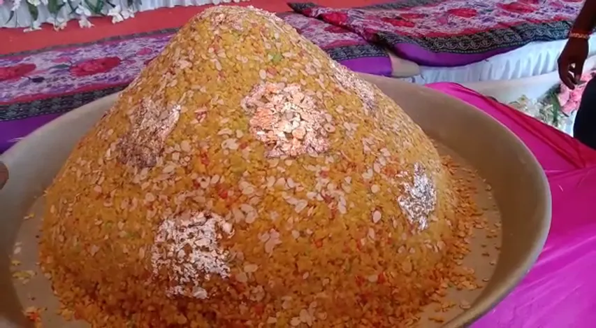 સુરેન્દ્રનગર : જોરાવરનગરની સ્થાપનાને ૧૦૦ વર્ષ પૂર્ણ, ૧૦૦ કિલોના લાડુ પ્રસાદનો ભોગ ધરાવાયો