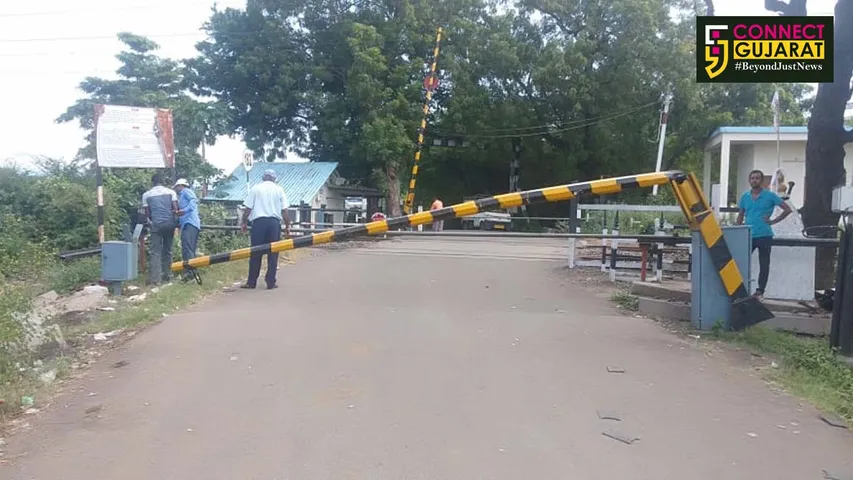 ભરૂચ:ચાવજ રેલવે ફાટક ખાતે અપ-ડાઉન થતું એન્ગલ તૂટ્યું