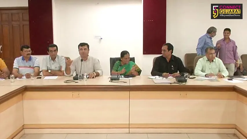 રાજકોટ : “દિવાળી કાર્નિવલ”નું કરાયું આયોજન, રાજકોટવાસીઓને મ્યુનિસિપલ કોર્પરેશનની ભેટ