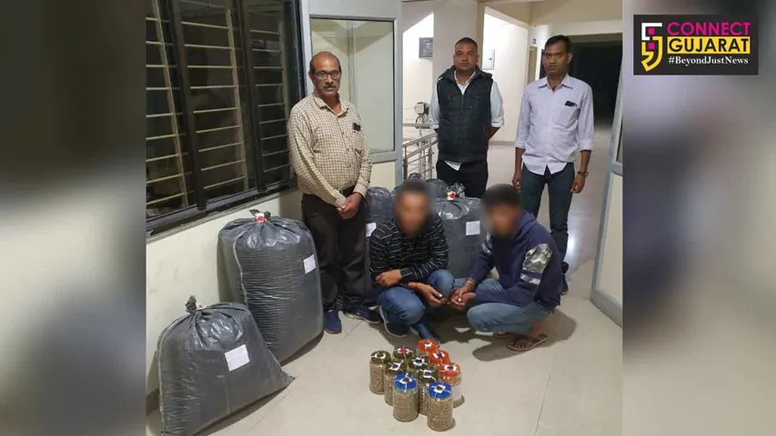 શહેરાના ખાંડીયા ચોકડી નજીક સંતાડેલ પોસ ડોડાના છાલા સાથે પોલીસે બે વ્યક્તિની કરી ધરપકડ