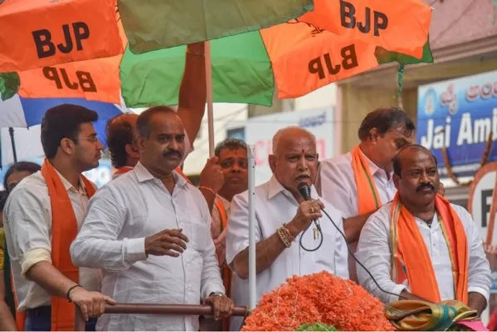 કર્ણાટકમાં ભાજપનો ડંકો, 15માંથી 12 બેઠકો જીતી બહુમતનો આંકડો પાર કર્યો