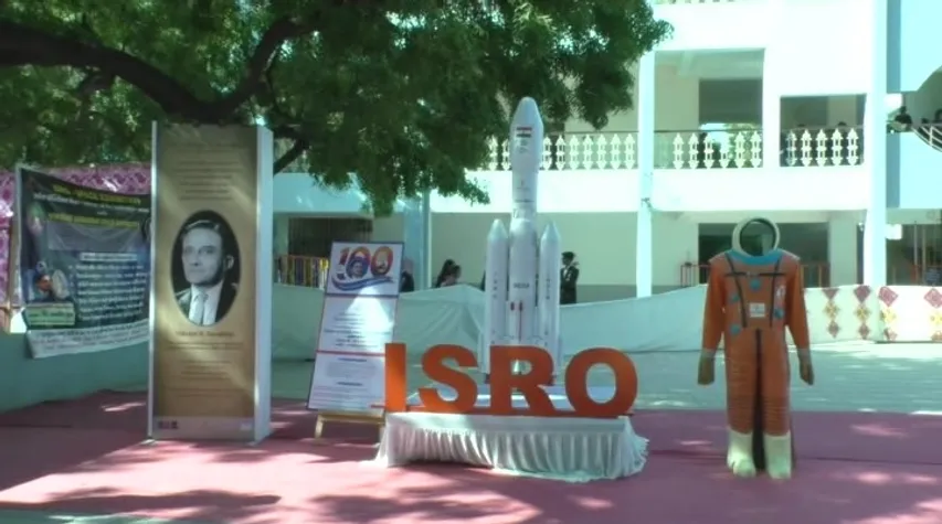 જામનગર : સેન્ટ ફ્રાંસિસ સ્કૂલના એન્યુઅલ ડે નિમિતે ઇસરો સ્પેસ એક્ઝિબિઝનનું આયોજન કરાયું