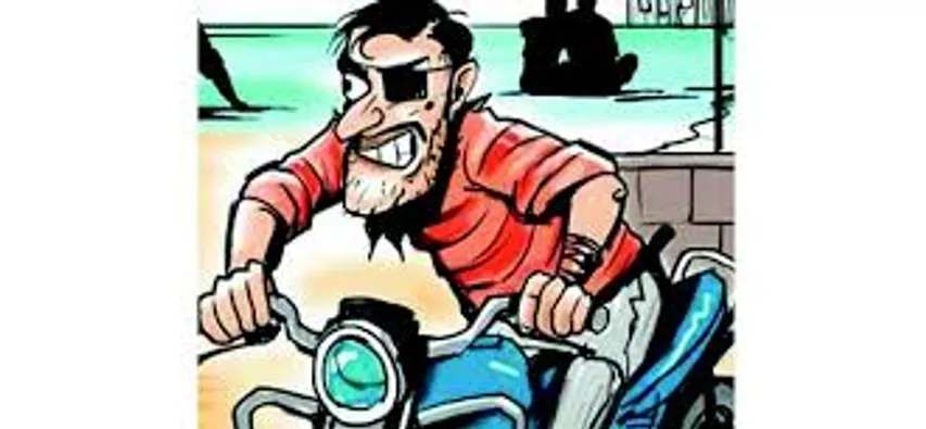 ભરૂચ : ચોરીની 14 મોટરસાયકલ સાથે બે રીઢા વાહનચોર ઝડપાયાં