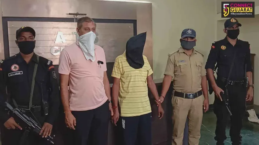 અમદાવાદ : NRI ટ્રસ્ટી અને સાધ્વી સહીત 4 લોકોની કરપીણ હત્યાનો મામલો, ATSના હાથે ઈનામી આરોપી દિલ્હીથી ઝડપાયો